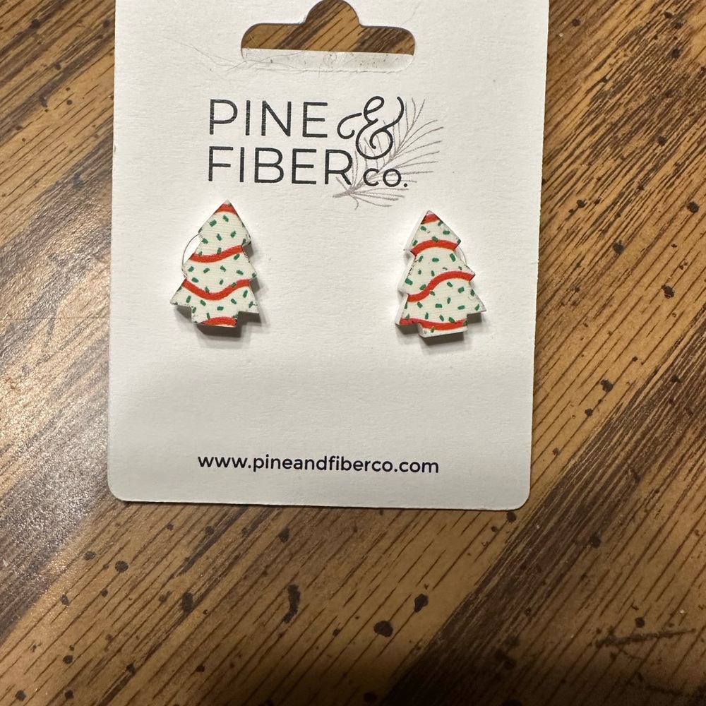 Christmas tree earrings